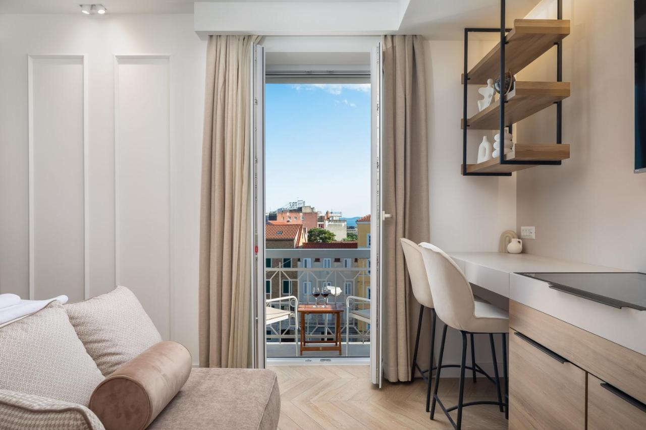 Luxury Rooms Le Prestige Few Minutes From Split'S Iconic Waterfront Exterior foto