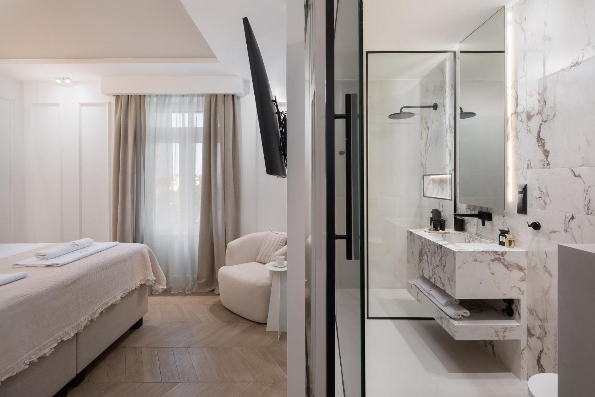 Luxury Rooms Le Prestige Few Minutes From Split'S Iconic Waterfront Exterior foto